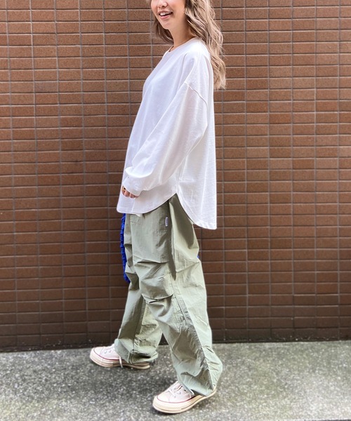 RIKKA FEMME(リッカファム)の「RIKKA FEMME/リッカファム ロンT オーバーサイズRF23FW08(Tシャツ/カットソー・レディース・ホワイト/ブラック/ベージュ・FREE)」の22枚目の写真