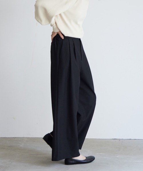 for/c(フォーシー)の「タックワイドパンツ【サスティナブル】(その他パンツ・レディース・グレー/ブラック・LL/M/L)」の9枚目の写真