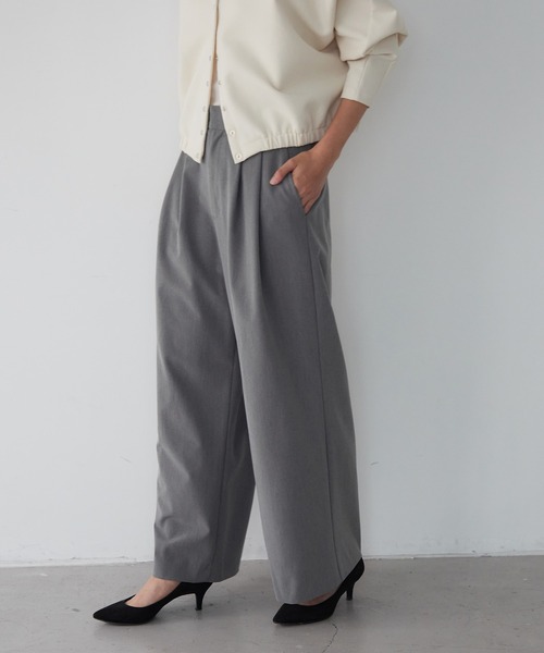 for/c(フォーシー)の「タックワイドパンツ【サスティナブル】(その他パンツ・レディース・グレー/ブラック・LL/M/L)」の19枚目の写真
