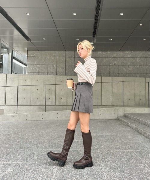 SpRay（スプレイ）の「ボーダーフレアスリーブハイネックニット（ニット/セーター・レディース・ベージュ/ブラック/グレー/ブラウン・FREE）」の20枚目の写真