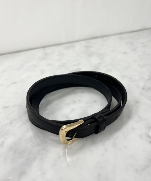 MODE ROBE（モードローブ）の「ゴールドバックルベルト（ベルト・レディース・ブラック/ホワイト/ブラウン/キャメル・FREE）」の3枚目の写真