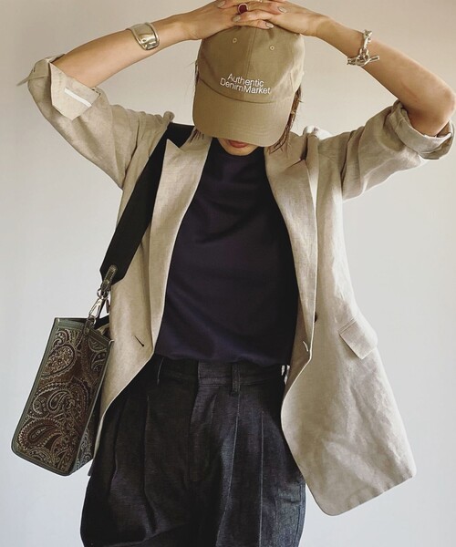 woadblue(ウォードブルー)の「エディター坪田あさみ × woadblue × Demi-Luxe BEAMS / 別注 リネンキャンバス ロゴ キャップ(キャップ・レディース・ブラック/ベージュ/ネイビー・ONE SIZE)」の3枚目の写真