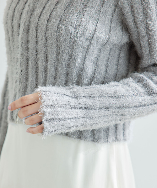 ROPE' PICNIC（ロペピクニック）の「【一部店舗限定】ラメフェザー衿付ジップカーディガン（カーディガン/ボレロ・レディース・チャコールグレー/グレー/キナリ・38）」の8枚目の写真