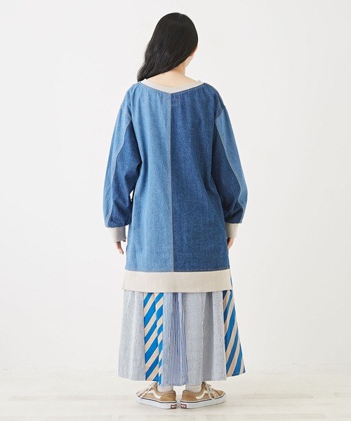 CUBE SUGAR（キューブシュガー）の「6.5オンスデニムボートネックチュニック（チュニック・レディース・ブルー系/ネイビー系・M）」の21枚目の写真