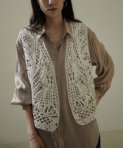 SALON adam et rope' ★ コーラルレースジレ SALON adam et rope'（サロン アダム エ ロペ）の「コーラル