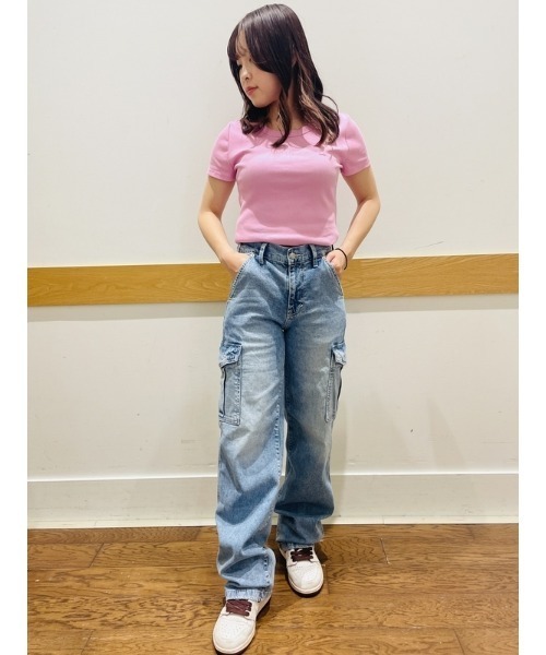 GAP(ギャップ)の「ブラナンベア リブ編み クルーネック Tシャツ(Tシャツ/カットソー・レディース・ベージュ/ホワイト/グリーン/ブラック/パープル/ピンク/ブルー・S/XS/M/L/XL/XXS)」の8枚目の写真