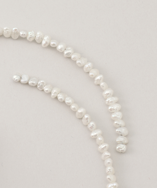 gren by M（グリンバイエム）の「gren by M/グリンバイエム ポテト淡水パールチョーカー（ネックレス・レディース・ホワイト・FREE）」の3枚目の写真