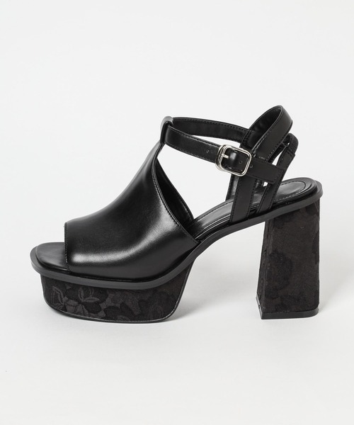 HARE(ハレ)の「Tストラップチャンキーサンダル(HARE)(サンダル・レディース・ブラック/シルバー/ブラック系その他・MEDIUM/LARGE)」の15枚目の写真