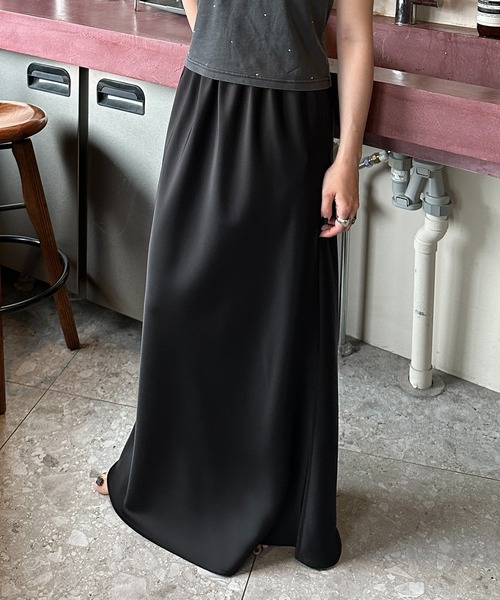CE'E_SE'E マットサテンストレートスカート ネイビー CE'E_SE'E(シーシー) / マットサテンストレートスカート