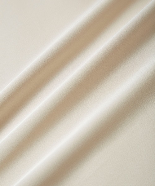 CE'E_SE'E（シーシー）の「マットサテンストレートスカート（スカート・レディース・ブラウン/ブラック/ベージュ/ネイビー/グレー・FREE）」の8枚目の写真