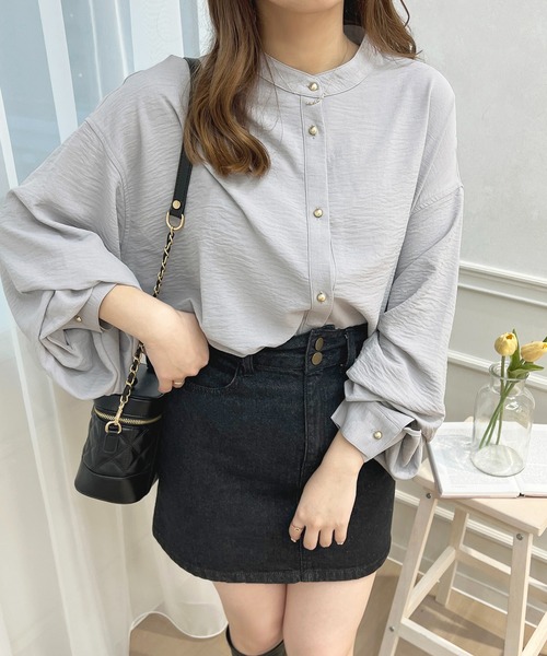 apres jour(アプレジュール)の「袖ボリュームバンドカラーシャツ【ZOZOTOWN限定アイテム】(シャツ/ブラウス・レディース・オフホワイト/ライトブルー/ブラック/ライトイエロー・フリー/X-LARGE)」の3枚目の写真