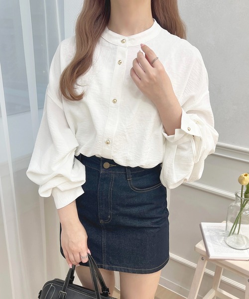 apres jour(アプレジュール)の「袖ボリュームバンドカラーシャツ【ZOZOTOWN限定アイテム】(シャツ/ブラウス・レディース・オフホワイト/ライトブルー/ブラック/ライトイエロー・フリー/X-LARGE)」の5枚目の写真