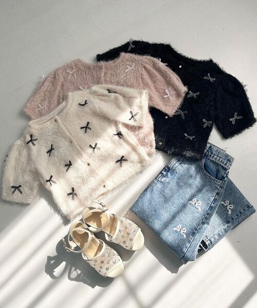 MAJESTIC LEGON（マジェスティックレゴン）の「ふわふわリボントップス（その他トップス・レディース・ピンク/ブラック/アイボリー・MEDIUM）」の2枚目の写真