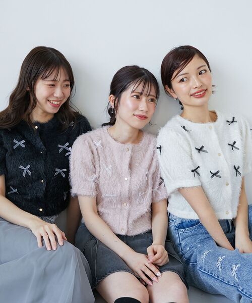 MAJESTIC LEGON（マジェスティックレゴン）の「ふわふわリボントップス（その他トップス・レディース・ピンク/ブラック/アイボリー・MEDIUM）」の5枚目の写真