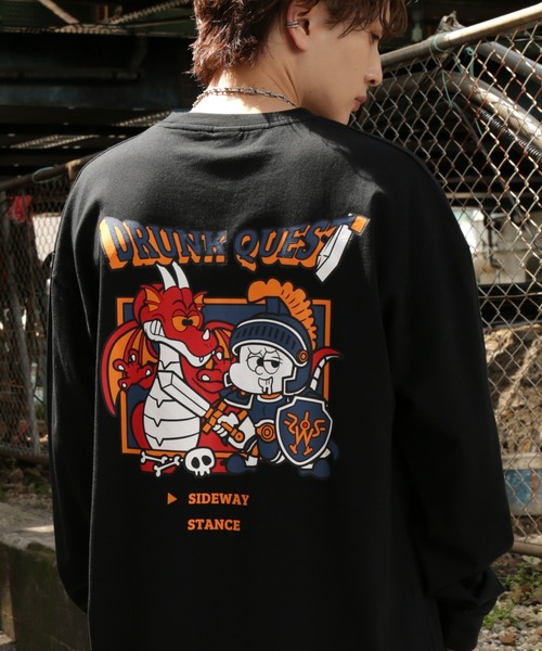 SIDEWAY STANCE(サイドウェイスタンス)の「【SIDEWAY STANCE】オリジナル グラフィック プリント ロンT(Tシャツ/カットソー・メンズ・ブラック/ホワイト系/パープル系3/ホワイト系2/グレー系2/グレー/パープル系/ホワイト系3/ブラック系2/カーキ系2/ブラック系/ブルー系/ホワイト/ブラック系3/ブルー系3/カーキ系3/パープル系4/パープル系1/ブルー系4/カーキ系4/グレー系4/ブラック系4/ブラック系1/ホワイト系4/ホワイト系1/ブラック系5/ブラック系6/イエロー系6/ホワイト系5/カーキ系5/ホワイト系6/ホワイト系7/ブラック系7・SMALL/MEDIUM/LARGE/X-LARGE)」の11枚目の写真