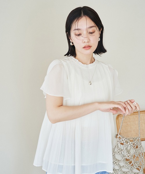 VIS（ビス）の「【洗える】チューリップスリーブプリーツブラウス（シャツ/ブラウス・レディース・オフホワイト/ブルー系その他6/ブルー系その他・FREE）」の15枚目の写真