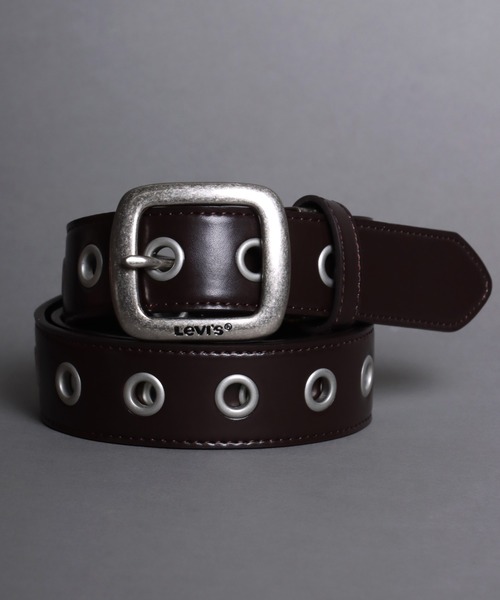 Levi's（リーバイス）の「【Levi's】スクエアバックル 35mm シングルピン ハトメ アイレット ベルト（ベルト・メンズ・ホワイト/ブラック/ダークブラウン/レッド・FREE）」の2枚目の写真