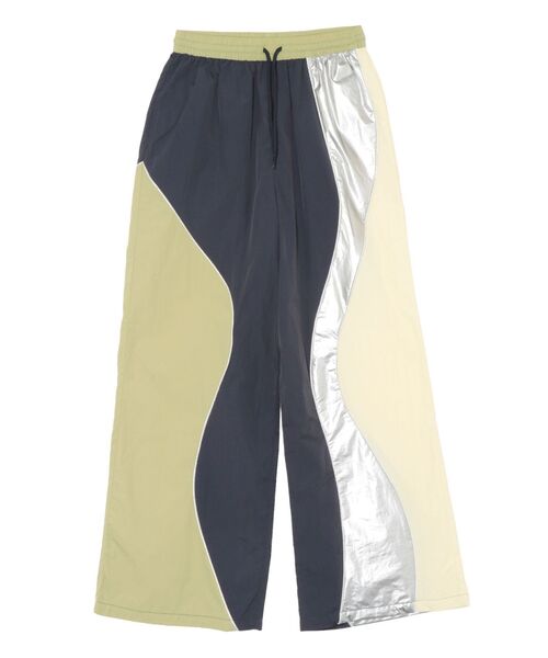 EVRIS（エヴリス）の「カラーブロッキングトラックパンツ（その他パンツ・レディース・ブラック/ネイビー・FREE）」の15枚目の写真