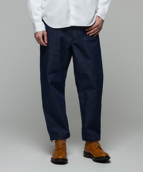 COMME des GARCONS HOMME（コム デ ギャルソン・オム）の「デニム ラミネート加工 イージーパンツ（デニムパンツ・メンズ・インディゴブルー・L/M/S）」の3枚目の写真