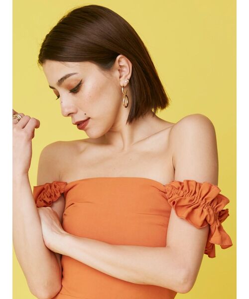 EVRIS（エヴリス）の「DEFORMATION CURVEピアス（ピアス（両耳用）・レディース・ゴールド/シルバー・FREE）」の4枚目の写真