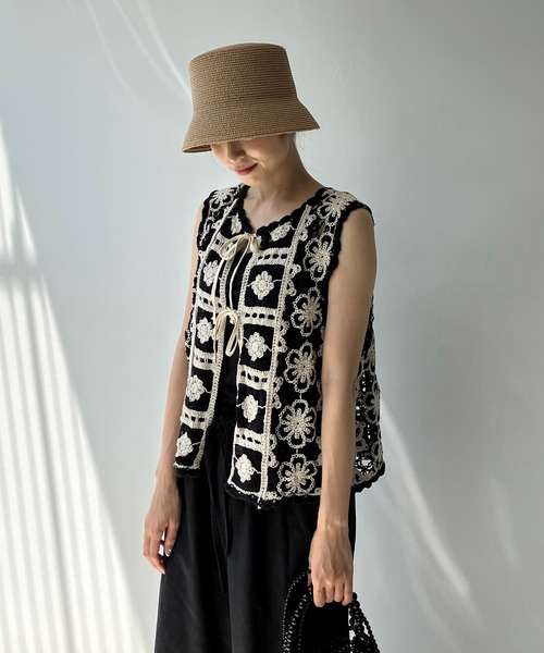 AS KNOW AS plus（アズノゥアズプラス）の「◎アソート かぎ針編み クロシェベスト【ZOZOTOWN限定アイテム】（ベスト・レディース・ブラック/ベージュ/ブラック系/ベージュ系/ブラック系1/ベージュ系2/グリーン系2/アイボリー系2・FREE）」の9枚目の写真