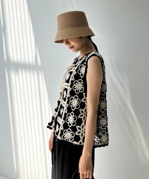 AS KNOW AS plus（アズノゥアズプラス）の「◎アソート かぎ針編み クロシェベスト【ZOZOTOWN限定アイテム】（ベスト・レディース・ブラック/ベージュ/ブラック系/ベージュ系/ブラック系1/ベージュ系2/グリーン系2/アイボリー系2・FREE）」の10枚目の写真