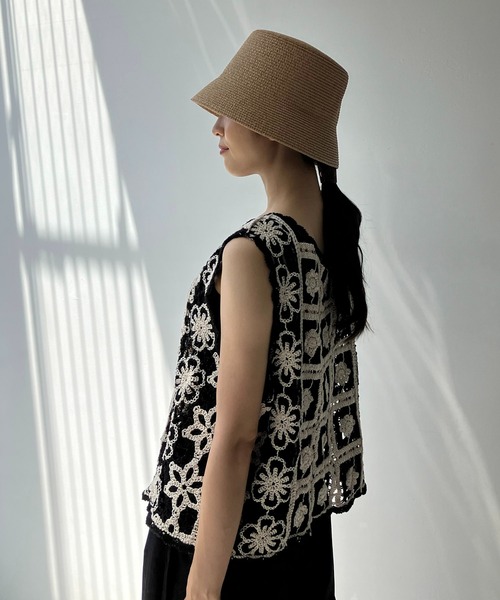 AS KNOW AS plus（アズノゥアズプラス）の「◎アソート かぎ針編み クロシェベスト【ZOZOTOWN限定アイテム】（ベスト・レディース・ブラック/ベージュ/ブラック系/ベージュ系/ブラック系1/ベージュ系2/グリーン系2/アイボリー系2・FREE）」の11枚目の写真