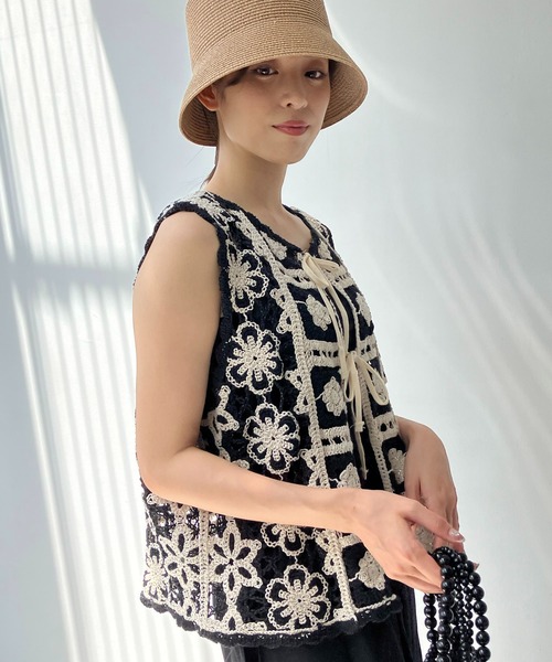 AS KNOW AS plus（アズノゥアズプラス）の「◎アソート かぎ針編み クロシェベスト【ZOZOTOWN限定アイテム】（ベスト・レディース・ブラック/ベージュ/ブラック系/ベージュ系/ブラック系1/ベージュ系2/グリーン系2/アイボリー系2・FREE）」の13枚目の写真