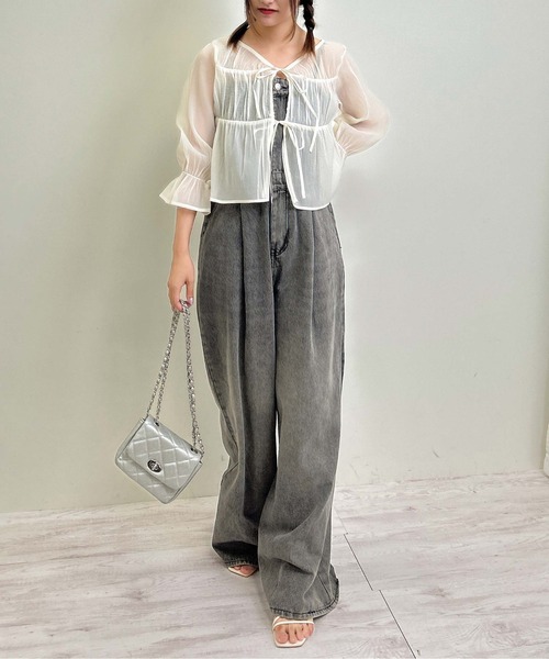 INGNI（イング）の「前リボンシアーブラウス（シャツ/ブラウス・レディース・ピンク/アイボリー/ブルーグレー/ブラック・M）」の5枚目の写真