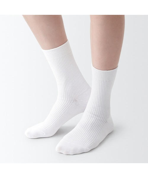 無印良品（ムジルシリョウヒン）の「婦人　足なり直角　リブ編み靴下（４足組）（ソックス/靴下・レディース・ホワイト/ブラック・23-25cm）」の3枚目の写真