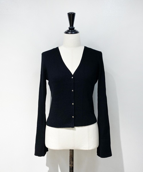 NOELA(ノエラ)の「フレアスリーブニットカーデ(カーディガン/ボレロ・レディース・ボルドー/サックスブルー/ブラック・フリー)」の7枚目の写真