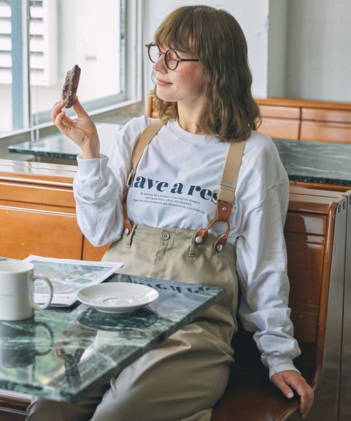 GILDAN(ギルダン)の「【GILDAN】ギルダン別注 アソートロゴ グラフィックプリント&刺繍 オーバーサイズ 長袖Tシャツ(Tシャツ/カットソー・レディース・ホワイト/レッド/オートミール/ネイビー/チャコールグレー/杢グレー・FREE)」の18枚目の写真