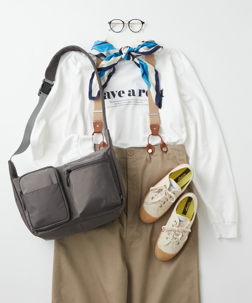 GILDAN(ギルダン)の「【GILDAN】ギルダン別注 アソートロゴ グラフィックプリント&刺繍 オーバーサイズ 長袖Tシャツ(Tシャツ/カットソー・レディース・ホワイト/レッド/オートミール/ネイビー/チャコールグレー/杢グレー・FREE)」の9枚目の写真