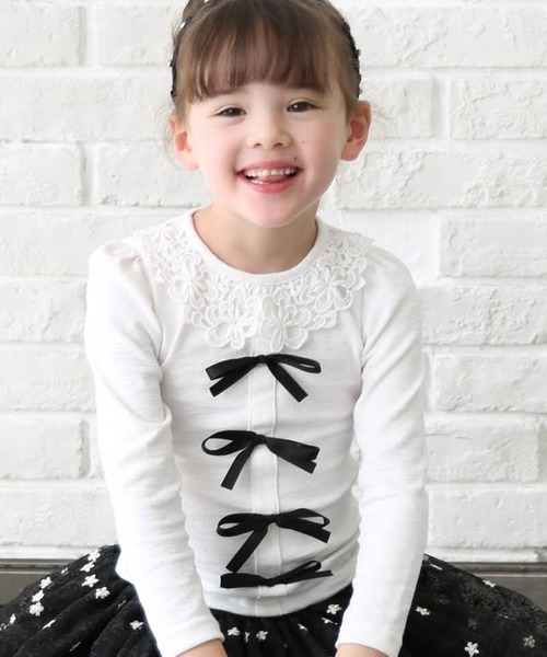 Rora(ローラ)の「ボリー フォーマルカジュアル 長袖Tシャツ(Tシャツ/カットソー・キッズ・ホワイト・150/140/130/120/110)」の1枚目の写真