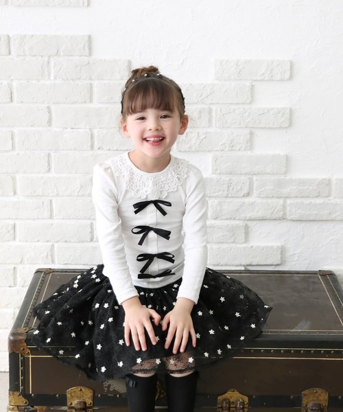 Rora(ローラ)の「ボリー フォーマルカジュアル 長袖Tシャツ(Tシャツ/カットソー・キッズ・ホワイト・150/140/130/120/110)」の10枚目の写真