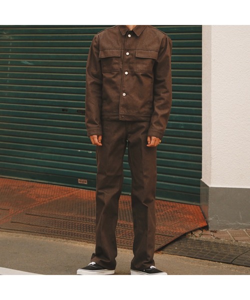 Noen（ノエン）の「クロップドデニムジャケット【セットアップ上】（デニムジャケット・メンズ・ブラック/ブラウン・MEDIUM/LARGE）」の2枚目の写真