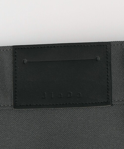 Jieda（ジエダ）の「＜JieDa＞ ワイド ストレート パンツ（スラックス・メンズ・ブラック/グレー・1/2）」の9枚目の写真