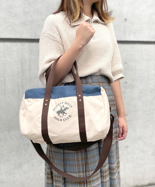 BEVERLY HILLS POLO CLUB（ビバリーヒルズポロクラブ）の「BEVERLY HILLS POLO CLUB ビバリーヒルズポロクラブ ブランド ロゴ ポニー プリント BHPC 2WAY ショルダーベルト取り外し可能 ショルダーバッグ トートバッグ 約10L（ショルダーバッグ・レディース・ネイビー/オフホワイト/カーキ・FREE）」の9枚目の写真