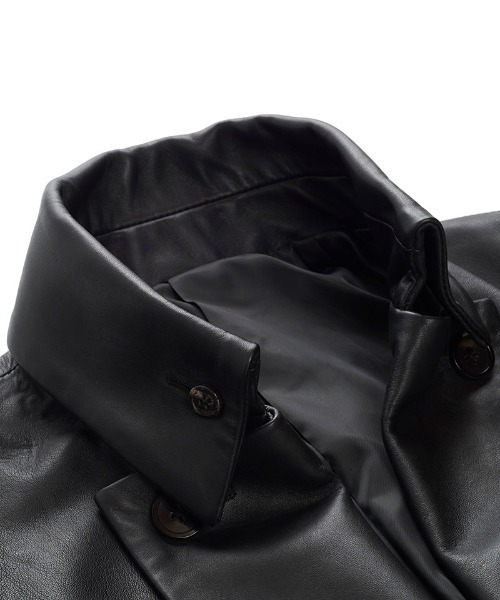 新品 未使用 Emmauelaシープスキンレザー ボタン付きジャケット 黒 新品 未使用 Emmauelaシープスキンレザー ボタン付きジャケット 黒