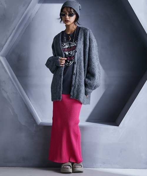 GEVS.(ジェイヴィス)の「綿100%グラフィックプリントロングスリーブTシャツ <大きいサイズ有>GEVS.(Tシャツ/カットソー・レディース・チャコール/ベージュ系・M/5L/4L/3L/LL/L)」の21枚目の写真