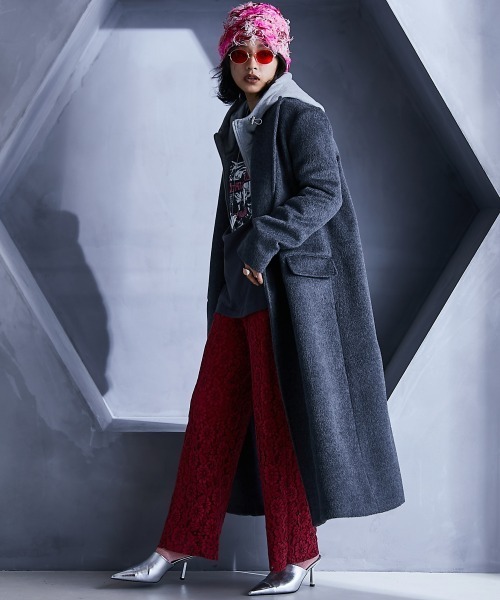 GEVS.(ジェイヴィス)の「綿100%グラフィックプリントロングスリーブTシャツ <大きいサイズ有>GEVS.(Tシャツ/カットソー・レディース・チャコール/ベージュ系・M/5L/4L/3L/LL/L)」の5枚目の写真