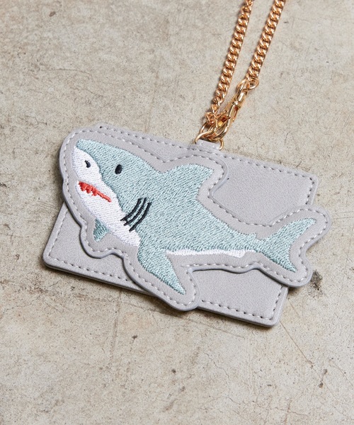 FLAPPER フラッパー：アニマル刺繍パスケース（パスケース