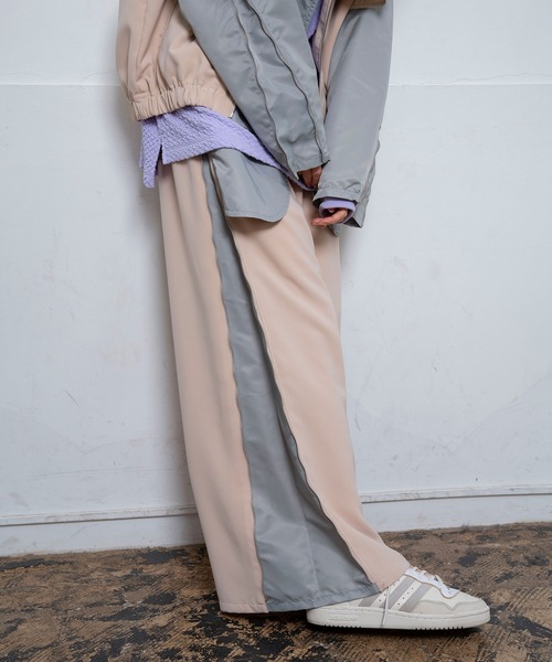 Nora Lily(ノラリリー)の「【Nora Lily】Bi-Color Wide Pants(UNISEX)(その他パンツ・メンズ・ブラック/ライトグリーン/ピンク系その他・FREE)」の3枚目の写真