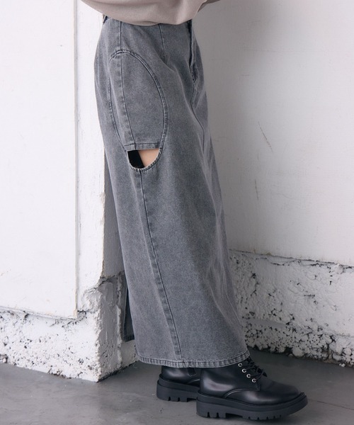 RETRO GIRL（レトロガール）の「サイドスリットデニムSK（デニムスカート・レディース・ブルー系その他/ブラック・FREE）」の2枚目の写真