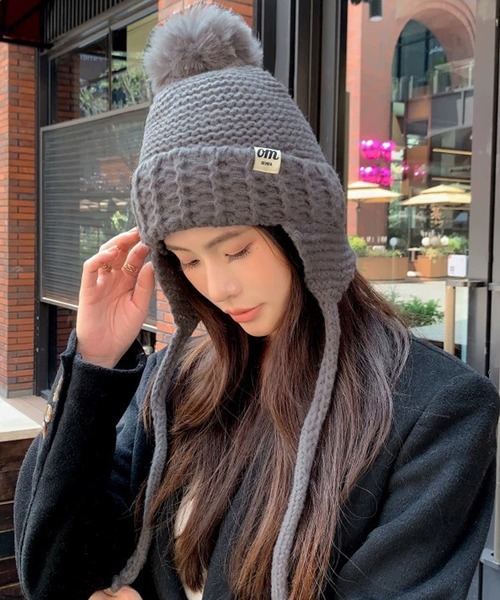 shopnikoniko（ショップニコニコ）の「ニット帽 耳当て付き ポンポン