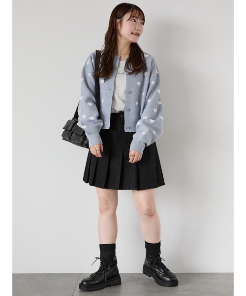 ehka sopo(エヘカソポ)の「ちびレースカットソー(Tシャツ/カットソー・レディース・グレー/オフホワイト/キナリ/ブラック・F)」の16枚目の写真