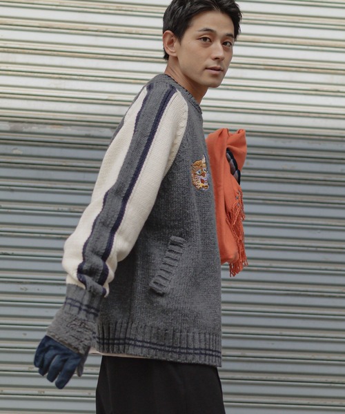 niko and...（ニコアンド）の「カラーワイドストール（マフラー・メンズ・ベージュ/オレンジ/グレー/ブラック・FREE）」の12枚目の写真