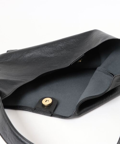 トライアングルトートバッグ【ポーチ付き】（トートバッグ）｜Dita Muaj.（ディータムアージュ）