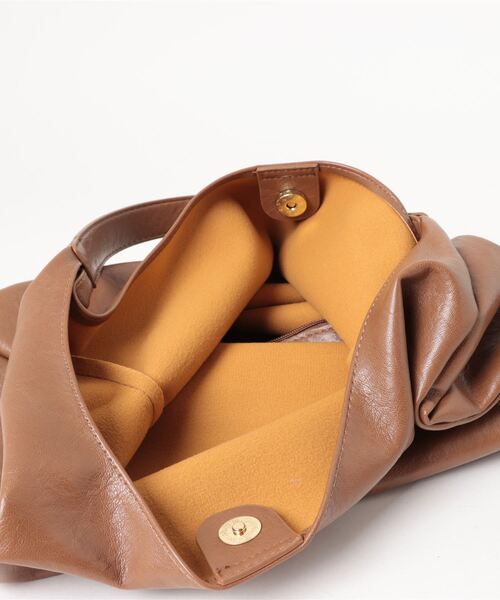 トライアングルトートバッグ【ポーチ付き】（トートバッグ）｜Dita Muaj.（ディータムアージュ）