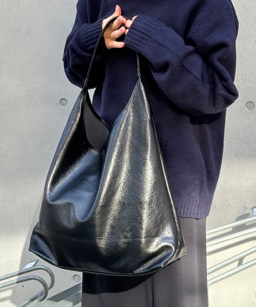 トライアングルトートバッグ【ポーチ付き】（トートバッグ）｜Dita Muaj.（ディータムアージュ）